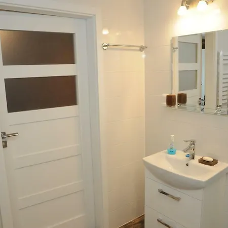 Kamienica * 姆拉哥沃